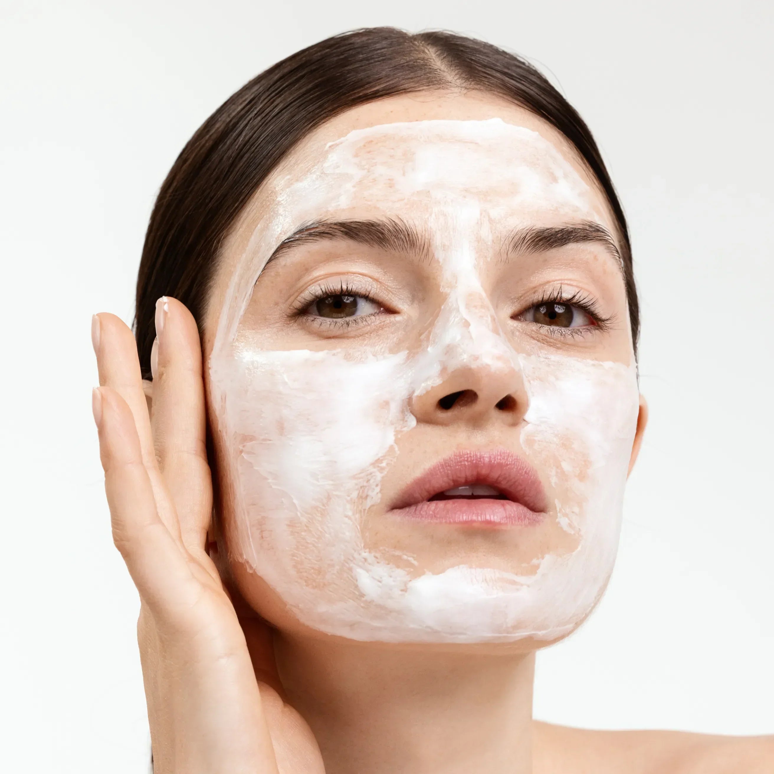 5 gestes à adopter pour une peau hydratée en profondeur